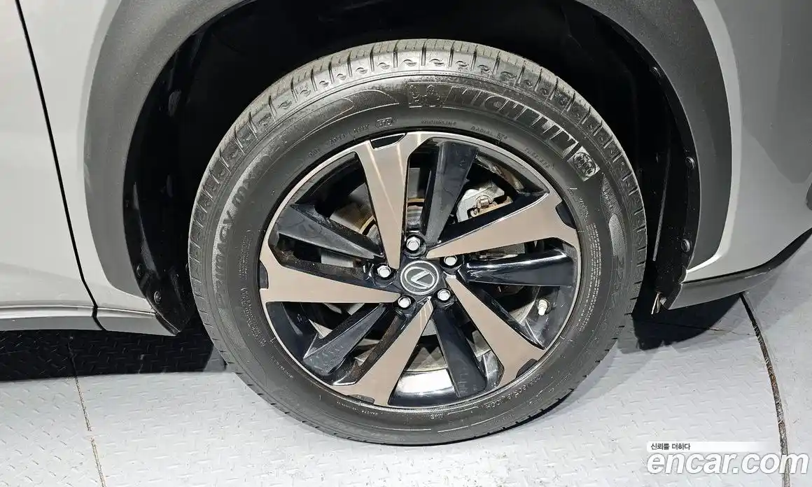 Lexus NX 2021 2.5 Автомат в Москве № 214595, фото 18