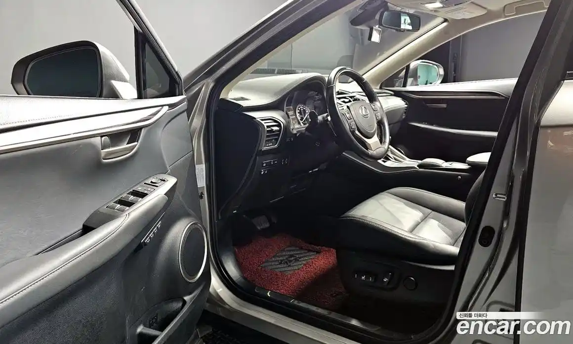 Lexus NX 2021 2.5 Автомат в Москве № 214595, фото 20