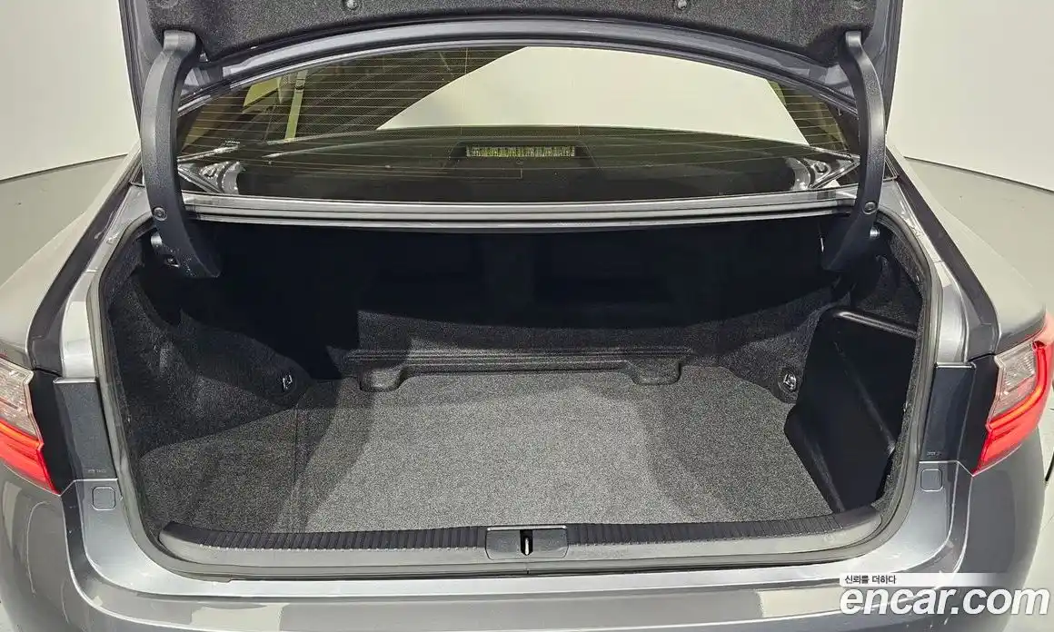 Lexus ES 2016 2.5 Автомат в Москве № 214629, фото 15