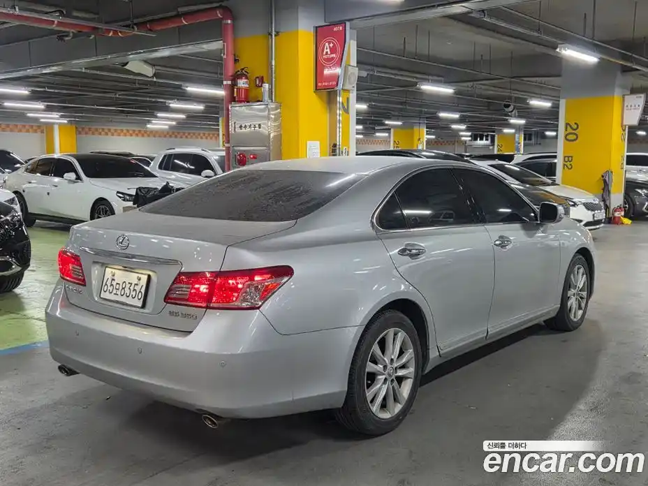 Lexus ES 2011 3.5 Автомат в Москве № 214839, фото 3