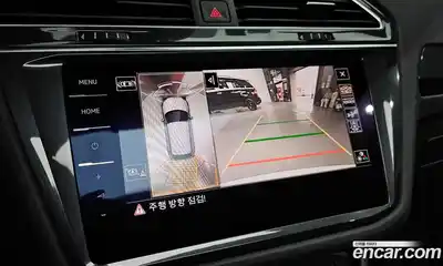 Volkswagen Tiguan 2023 2.0 Автомат в Москве № 214872, миниатюра 4