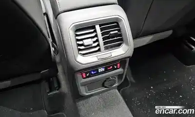 Volkswagen Tiguan 2023 2.0 Автомат в Москве № 214872, миниатюра 8