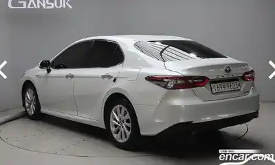 Toyota Camry 2024 2.5 Автомат в Москве № 215673, миниатюра 3