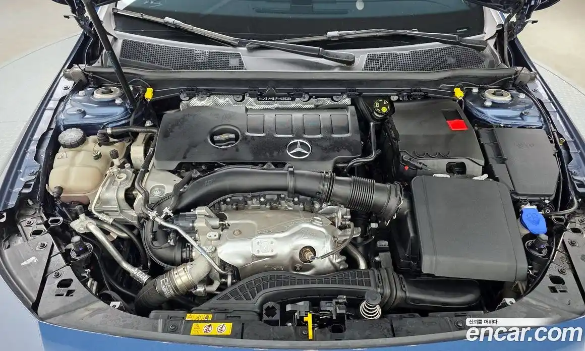 Mercedes-Benz CLA-Class 2023 2.0 Автомат в Москве № 220496, фото 6