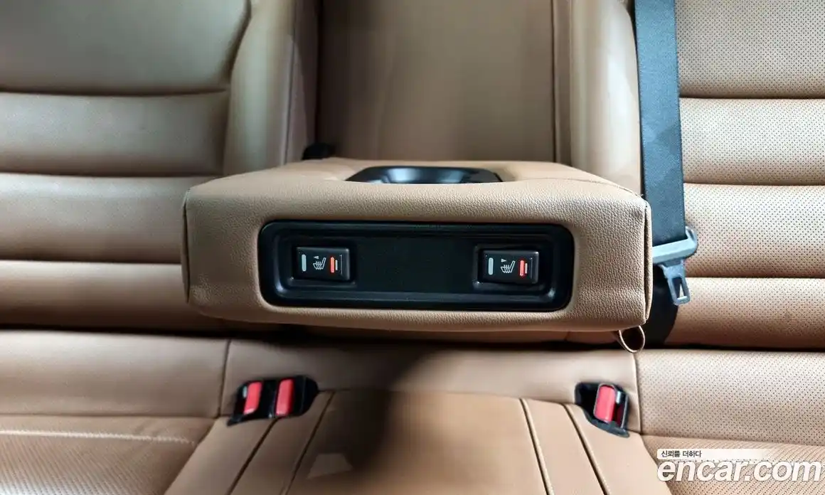 Renault QM6 2023 2.0 Автомат в Москве № 224077, фото 18