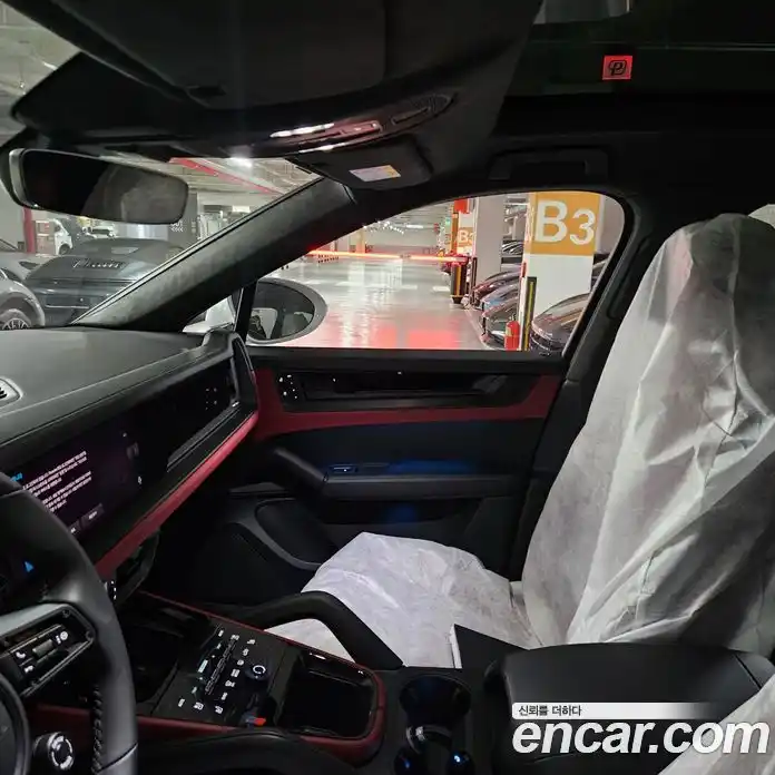 Porsche Cayenne 2025 4.0 Автомат в Москве № 225692, фото 6