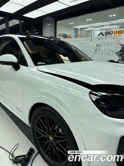 Porsche Cayenne 2025 4.0 Автомат в Москве № 225692, миниатюра 10