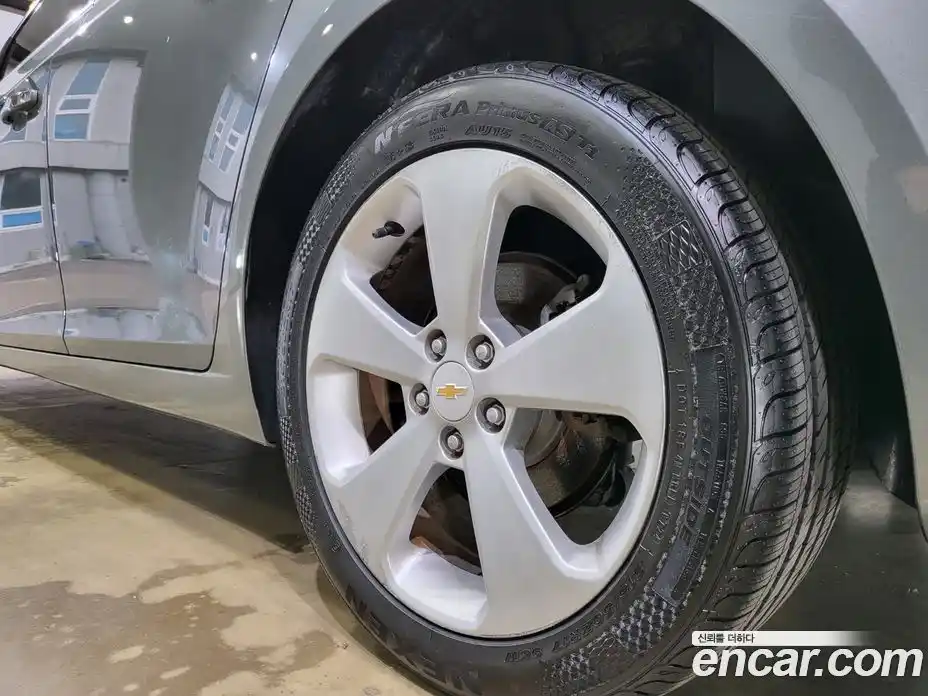 Chevrolet Cruze 2011 1.8 Автомат в Москве № 22719, фото 16