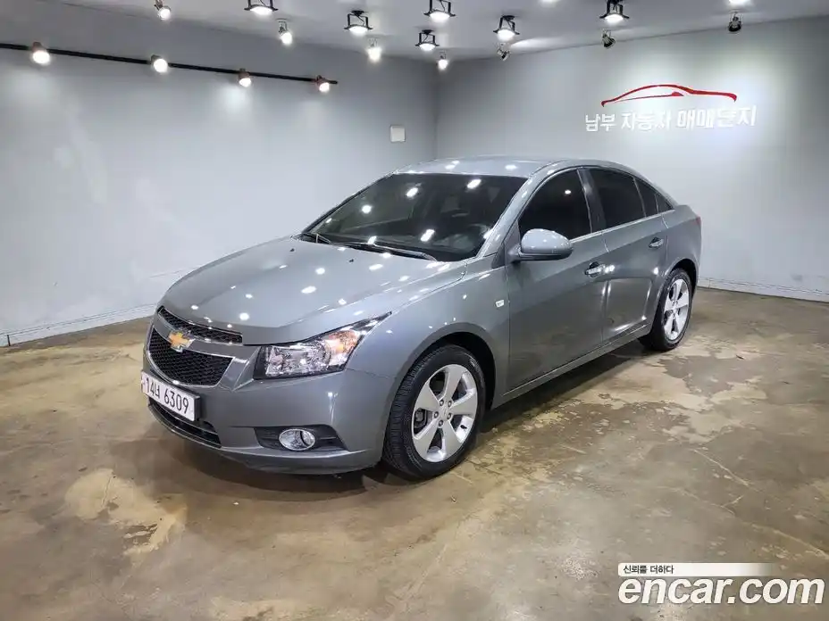 Chevrolet Cruze 2011 1.8 Автомат в Москве № 22719, фото 3