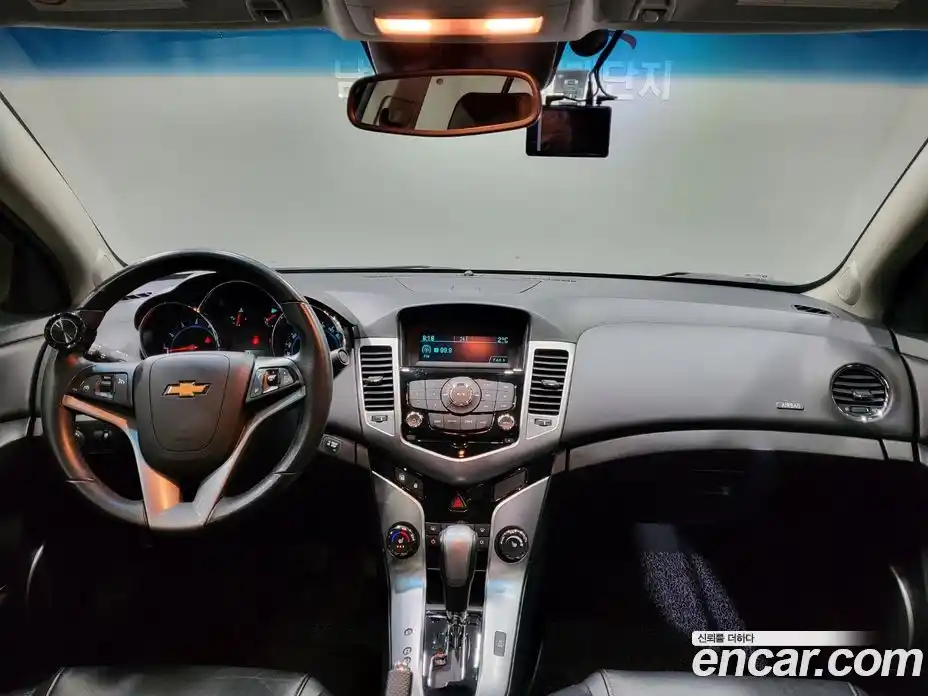 Chevrolet Cruze 2011 1.8 Автомат в Москве № 22719, фото 7