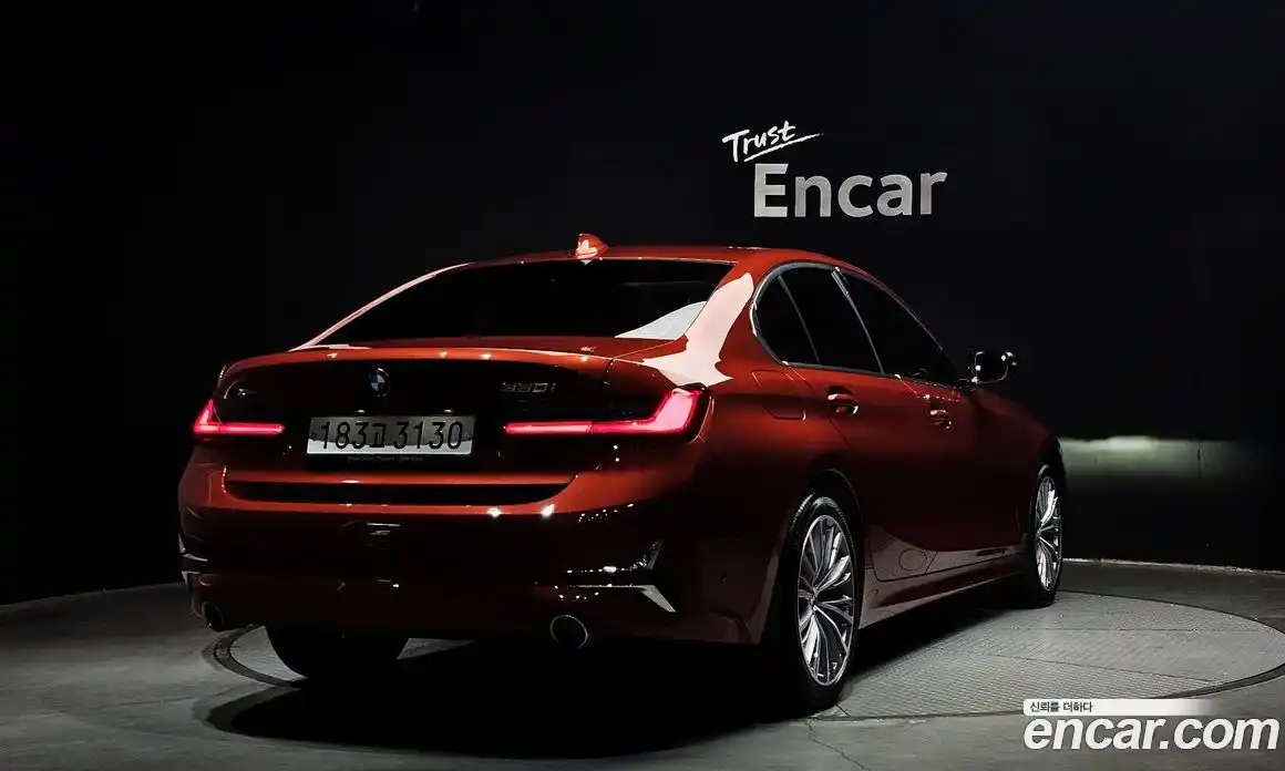 BMW 3-Series 2020 2.0 Автомат в Москве № 228423, фото 11