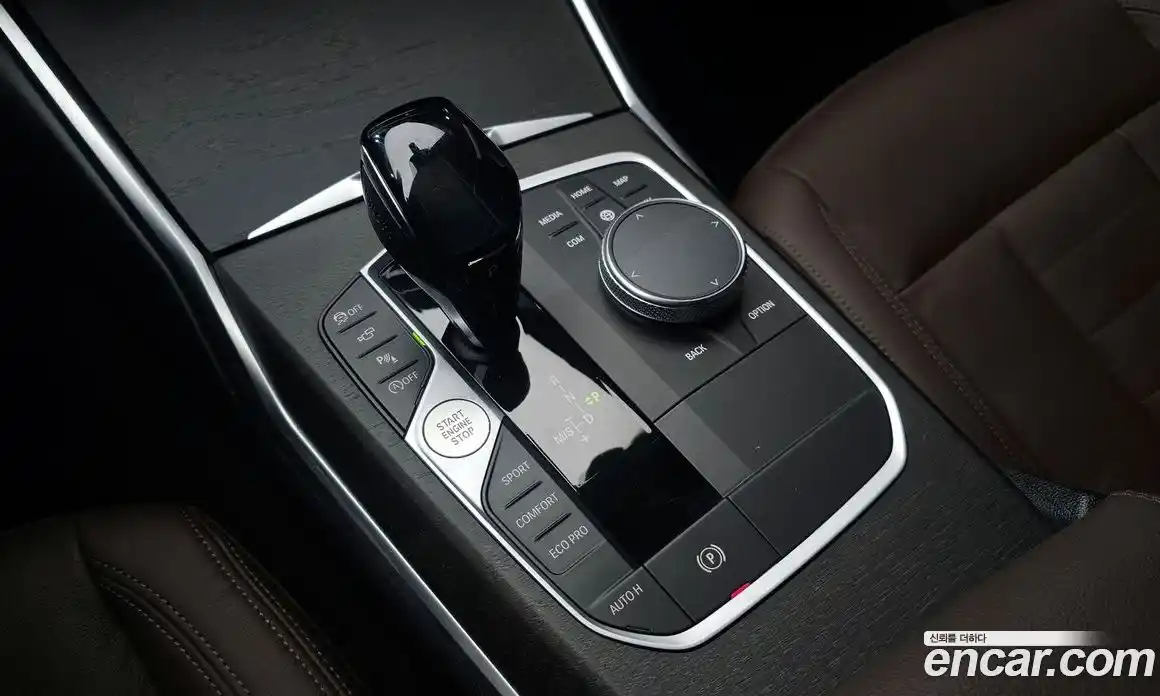 BMW 3-Series 2020 2.0 Автомат в Москве № 228423, фото 9