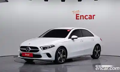 Mercedes-Benz A-Class 2020 2.0 Автомат в Москве № 229482, миниатюра 4