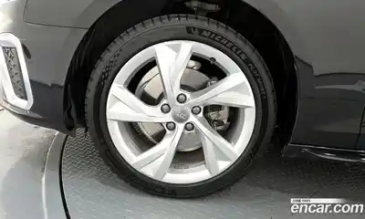 Audi A4 2021 2.0 Автомат в Москве № 229686, миниатюра 2