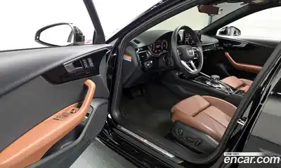 Audi A4 2021 2.0 Автомат в Москве № 229686, миниатюра 3