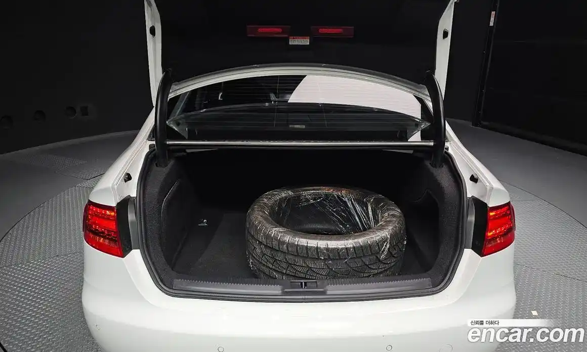 Audi A4 2011 2.0 Автомат в Москве № 229995, фото 20