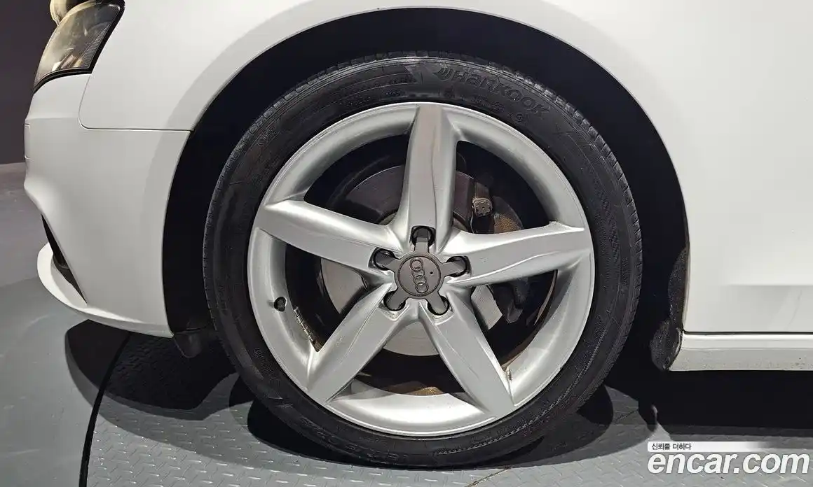 Audi A4 2011 2.0 Автомат в Москве № 229995, фото 5