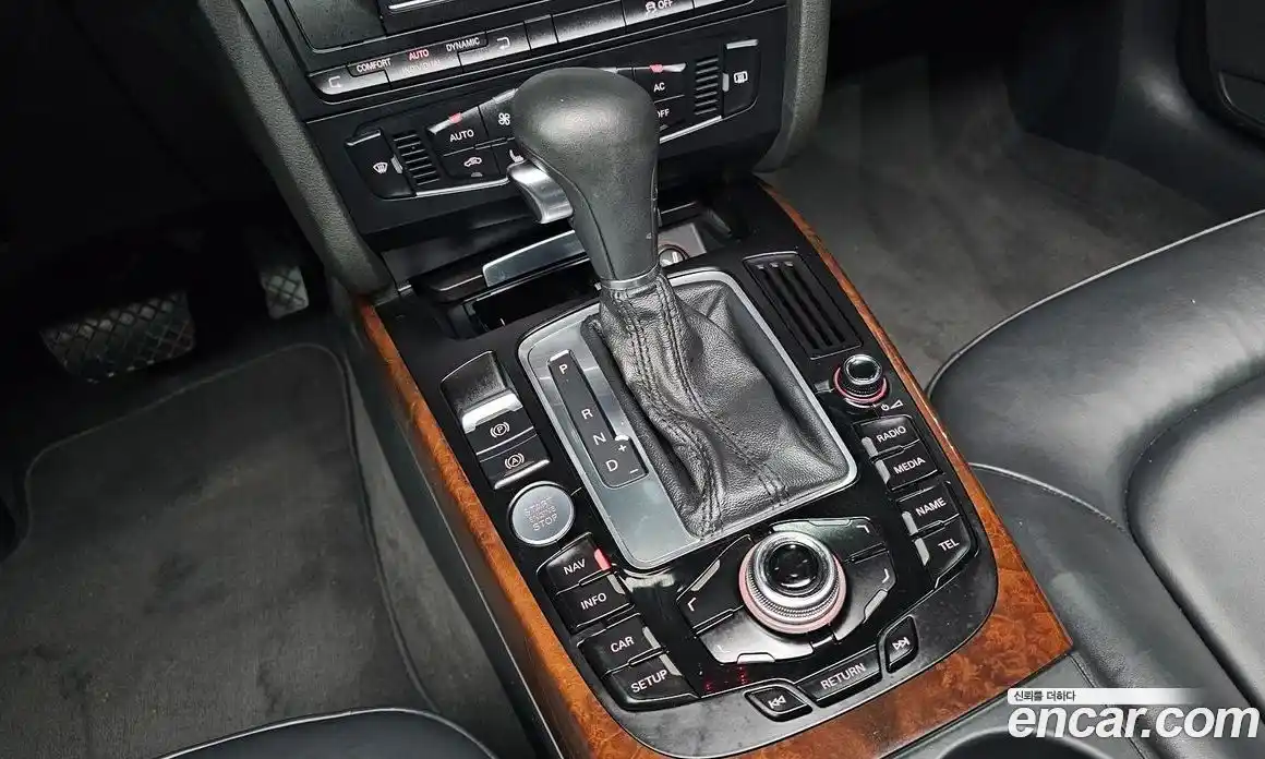 Audi A4 2011 2.0 Автомат в Москве № 229995, фото 9