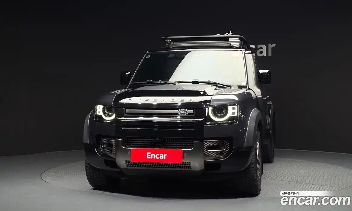 Land Rover Defender 2023 3.0 Автомат в Москве № 231230, фото 1