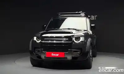 Land Rover Defender, 2023