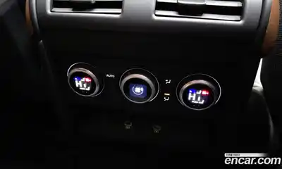 Land Rover Defender 2023 3.0 Автомат в Москве № 231230, миниатюра 4