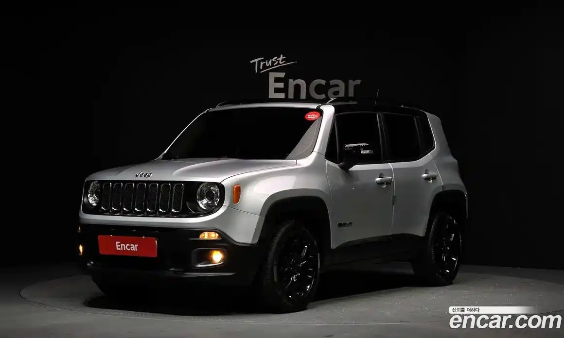Jeep Renegade 2016 2.0 Автомат в Москве № 232672, фото 7