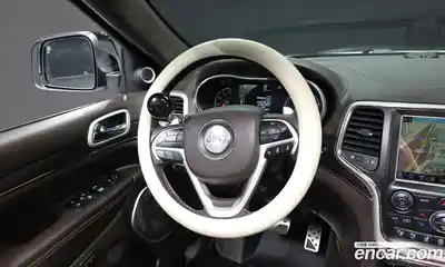 Jeep Cherokee 2018 3.0 Автомат в Москве № 232682, миниатюра 7