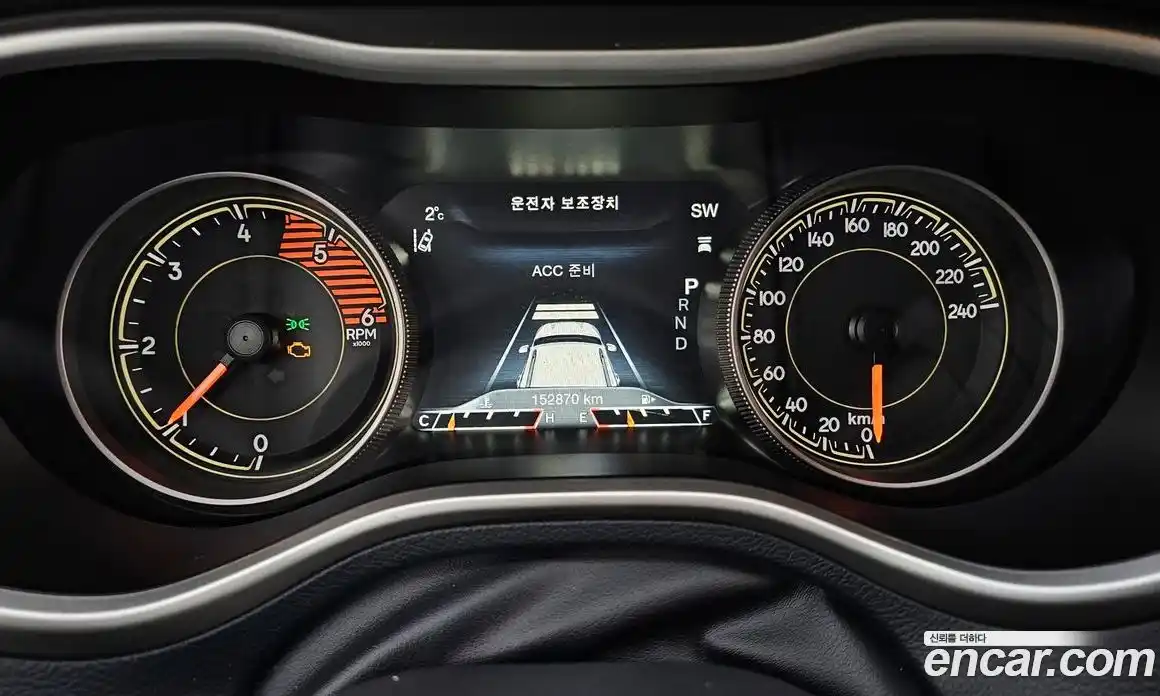 Jeep Cherokee 2016 2.2 Автомат в Москве № 232726, фото 12