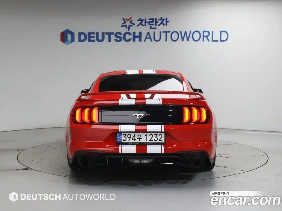 Ford Mustang 2018 2.3 Автомат в Москве № 233300, фото 4