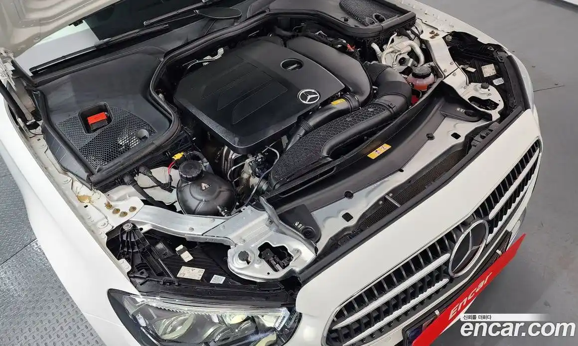 Mercedes-Benz E-Class 2021 2.0 Автомат в Москве № 239107, фото 13