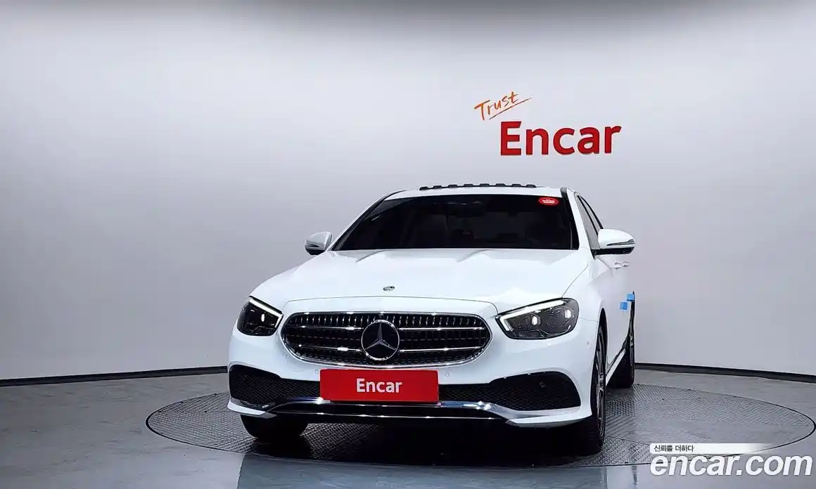 Mercedes-Benz E-Class 2021 2.0 Автомат в Москве № 239107, фото 14