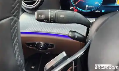 Mercedes-Benz E-Class 2021 2.0 Автомат в Москве № 239107, миниатюра 3