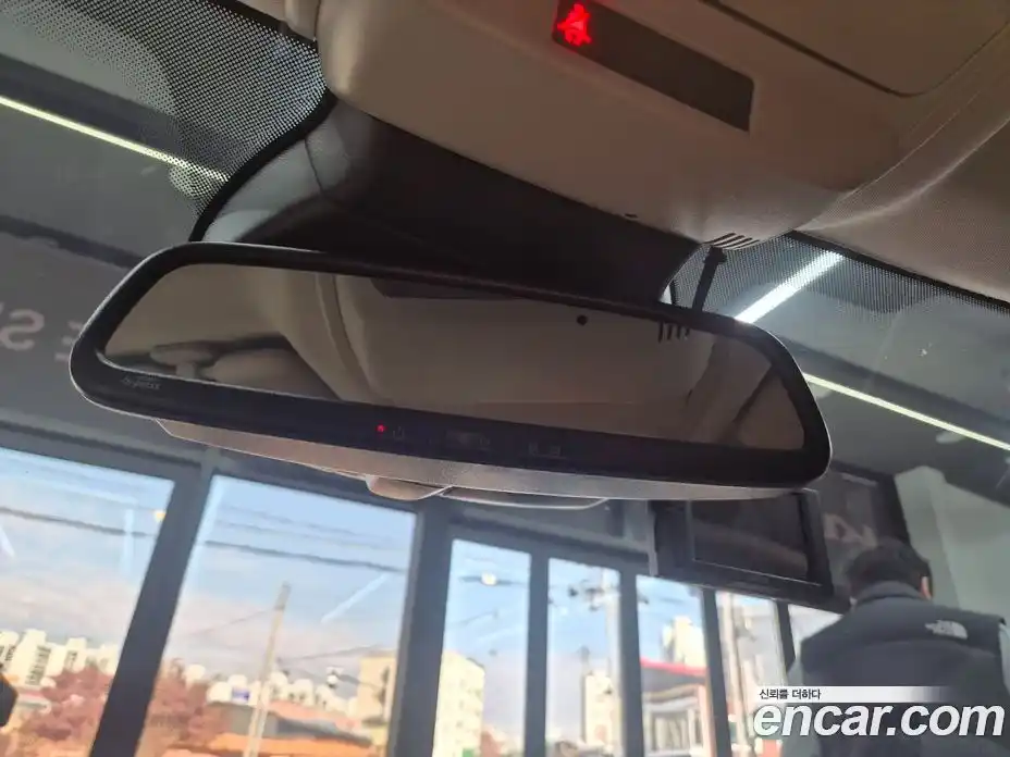 Renault SM6 2023 2.0 Автомат в Москве № 242349, фото 13