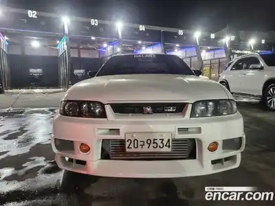 Nissan Skyline 1996 3.0 Механическая в Москве № 244513, миниатюра 3