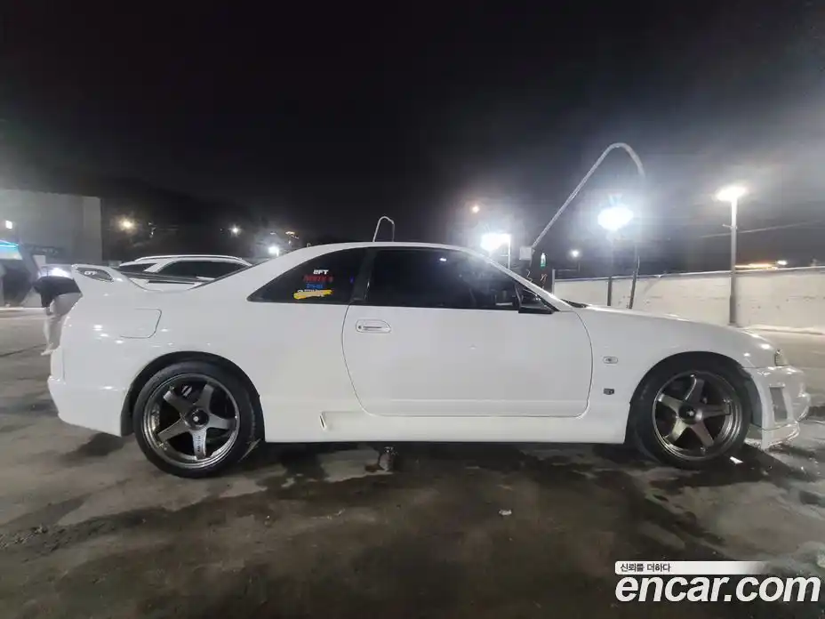 Nissan Skyline 1996 3.0 Механическая в Москве № 244513, фото 7