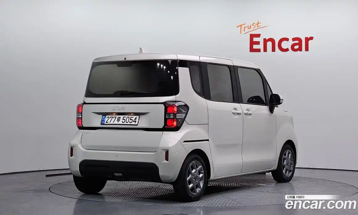 Kia Ray 2023 1.0 Автомат в Москве № 249801, фото 8