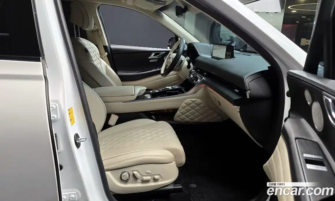 Genesis GV80 2023 2.5 Автомат в Москве № 24980, фото 10