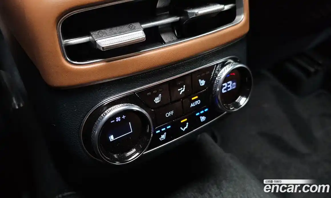 Genesis GV70 2022 2.5 Автомат в Москве № 25609, фото 3