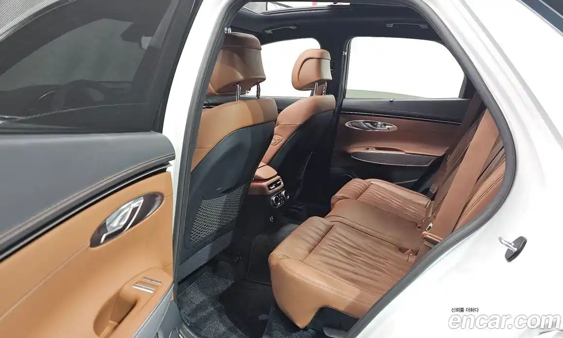 Genesis GV70 2022 2.5 Автомат в Москве № 25609, фото 7