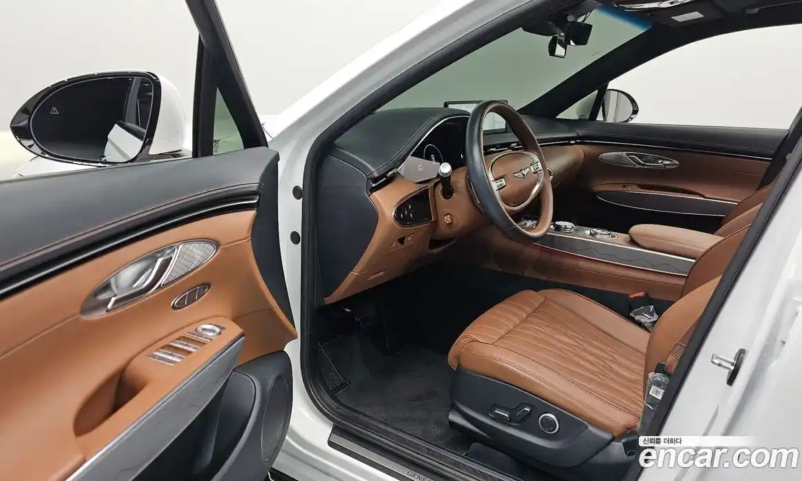 Genesis GV70 2022 2.5 Автомат в Москве № 25609, фото 8