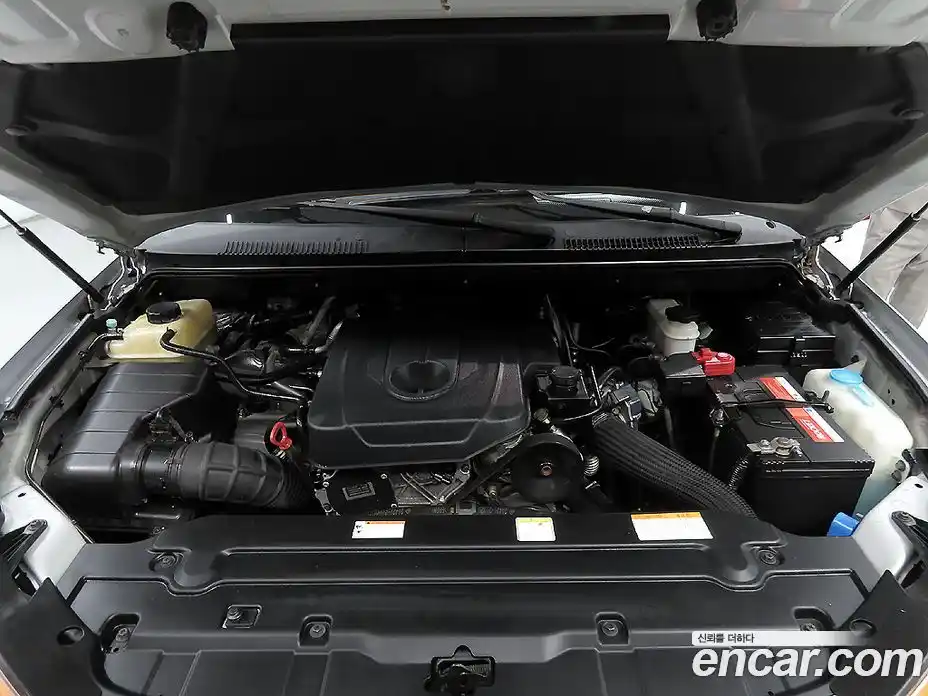 SsangYong Korando 2015 2.0 Автомат в Москве № 26819, фото 6