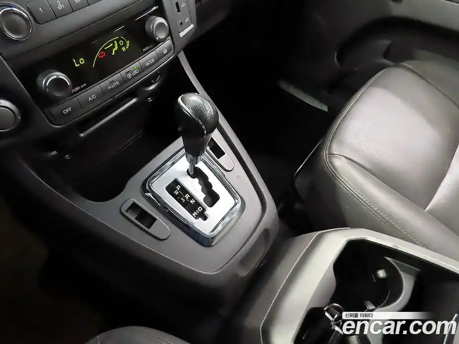 SsangYong Korando 2015 2.0 Автомат в Москве № 26819, фото 9