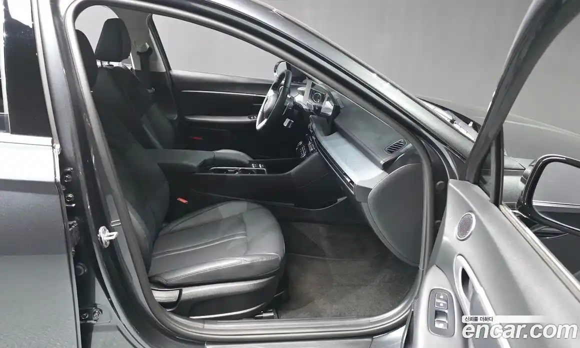 Hyundai Sonata 2025 1.6 Автомат в Москве № 274827, фото 11