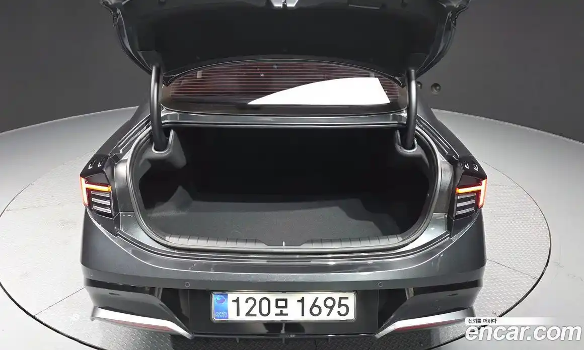 Hyundai Sonata 2025 1.6 Автомат в Москве № 274827, фото 20