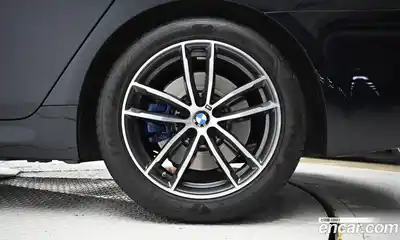 BMW 5-Series 2022 2.0 Автомат в Москве № 280151, миниатюра 5