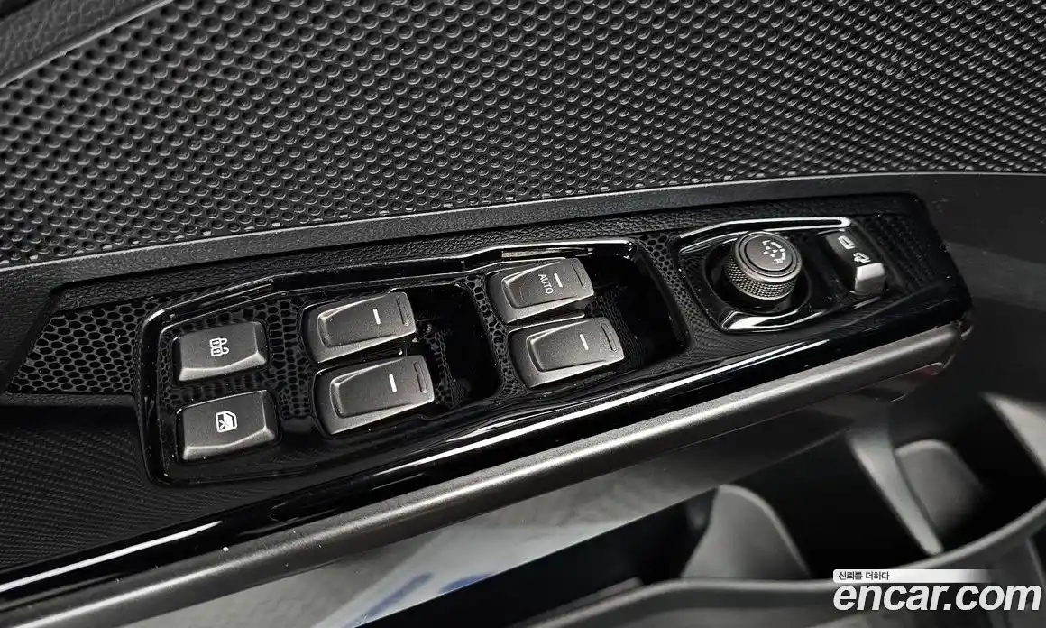 SsangYong TIBOLI 2021 1.5 Автомат в Москве № 28085, фото 3