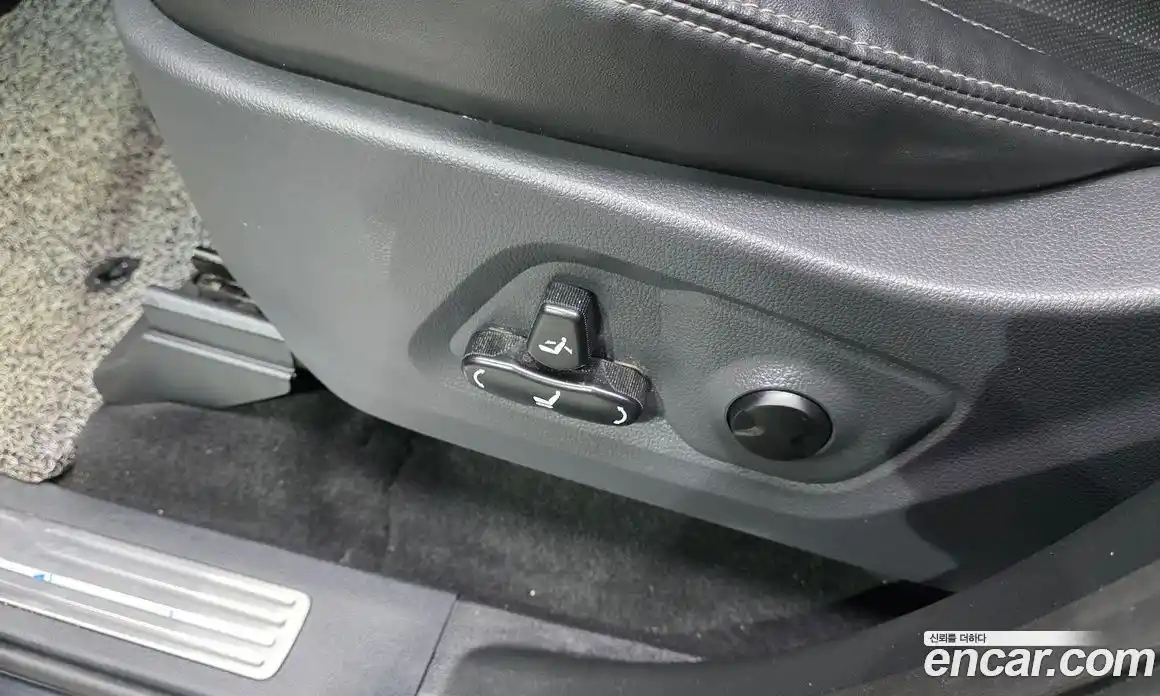 SsangYong Rexton 2023 2.2 Автомат в Москве № 28532, фото 19