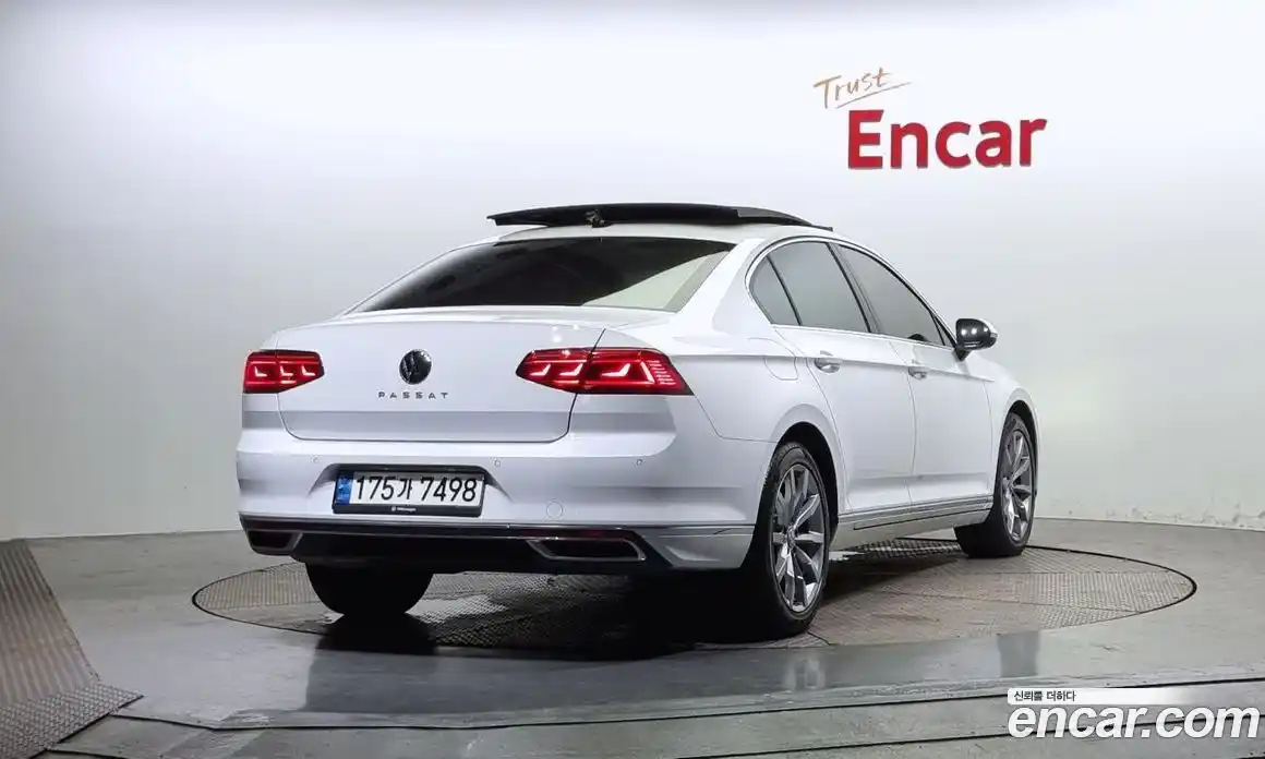 Volkswagen Passat 2021 2.0 Автомат в Москве № 296303, фото 17