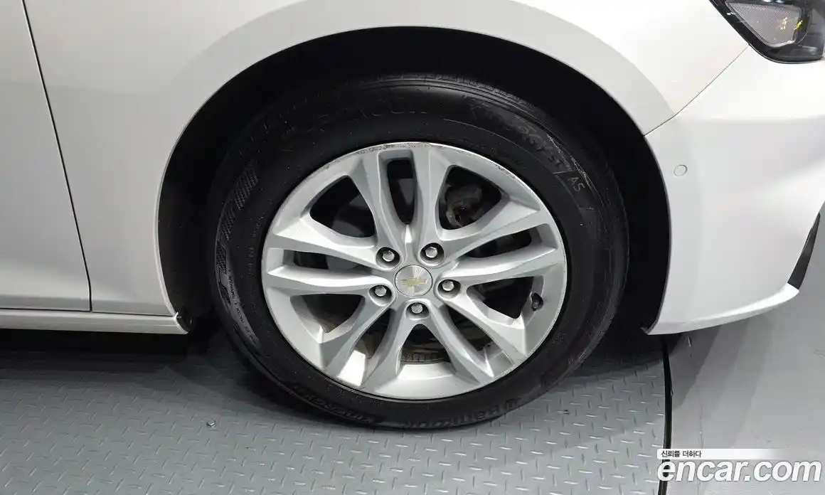 Chevrolet Malibu 2017 1.5 Автомат в Москве № 297206, фото 9