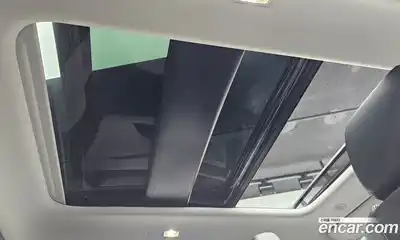 Land Rover Range-Rover Evoque 2025 2.0 Автомат в Москве № 297920, миниатюра 12